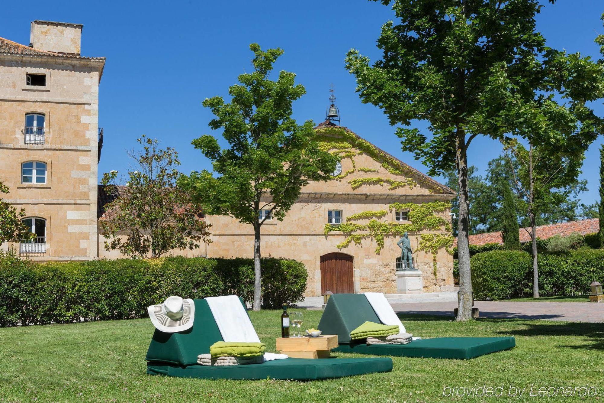 Hacienda Zorita Wine Hotel & Spa Valverdón Exteriér fotografie Château de Chaumont-sur-Loire